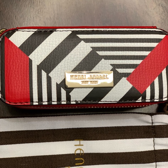 Henri Bendel W57th Lip stick case - Picture 3 of 8